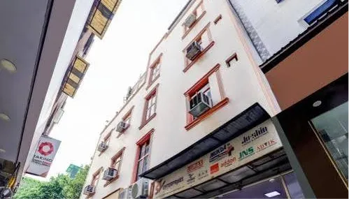 Hotel Grand Park Inn